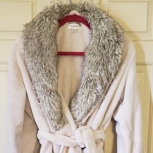 Never Worn Fluffy Fur Robe